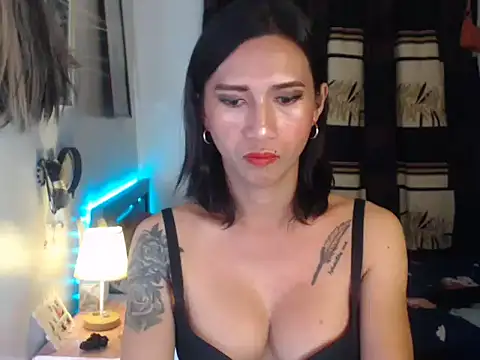 yourcutieslut87 live sex cam