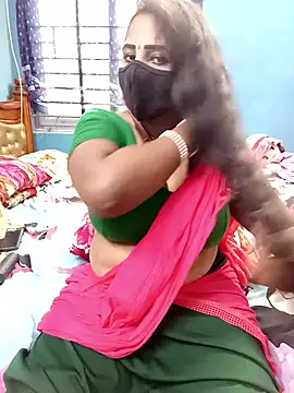 tamil_vennila (F milf) - Lips 💋💋💋+kiss