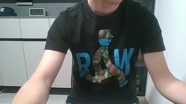 nole_china7 (Ask my age) - talk / fun / cum