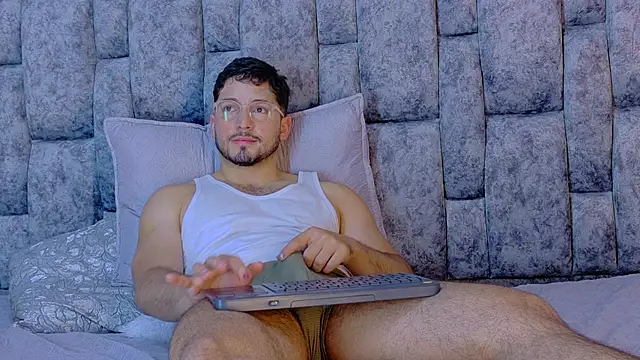 nick_moss_ - NICK_MOSS_'s free webcam