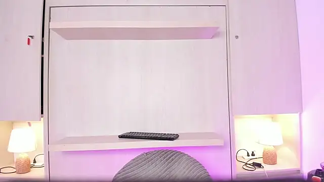 stefannyevans_ - Stefannyevans_'s free webcam - UK Sex Cams