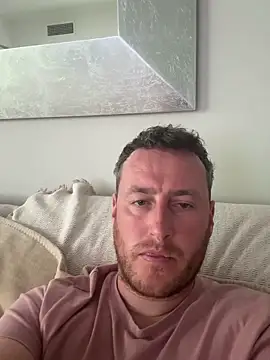 londonlad818 (M young) - Make me cum