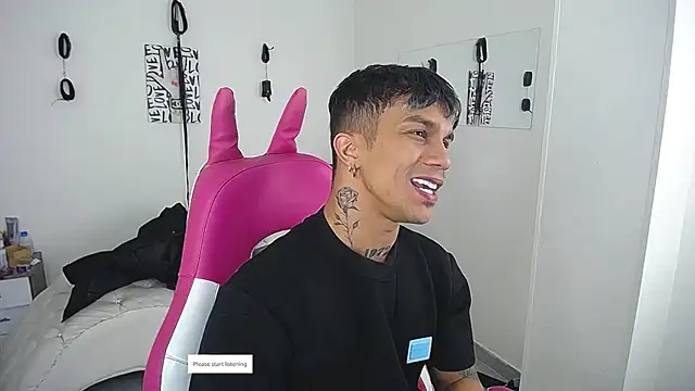 Leonard_Price live sex cam