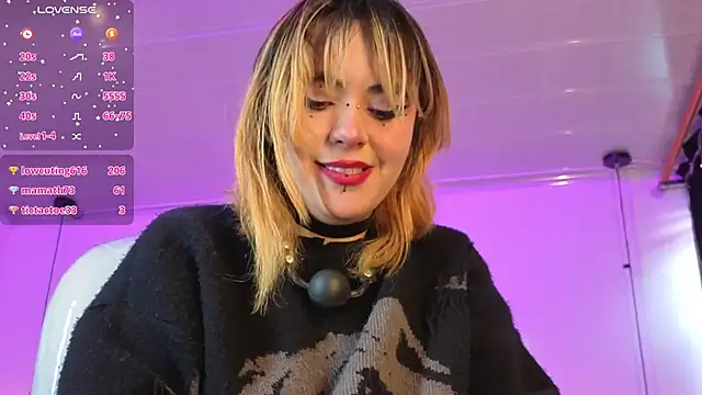 ninasakura_eup - NinaSakura_Eup's free webcam - UK Sex Cams