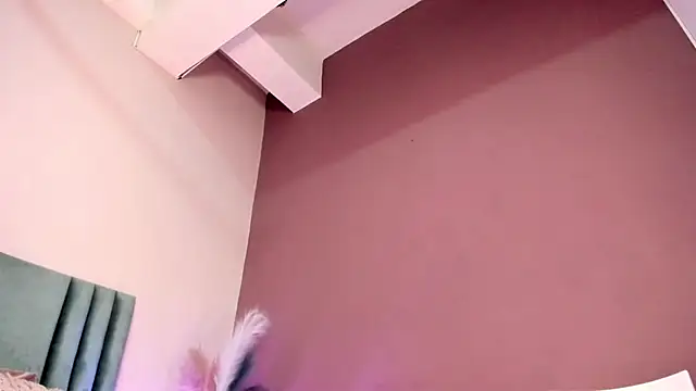 SeleneLujan live sex cam