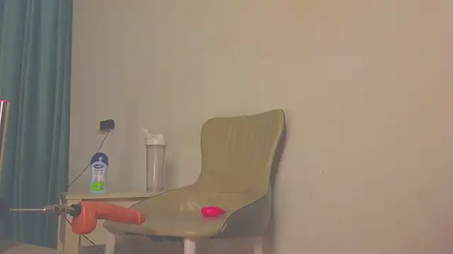 AudreyMell live sex cam