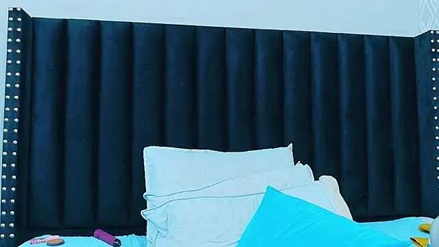 colombiamommy live sex cam