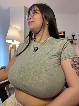 tati_reyess (F young) - show tits and control my nips toy