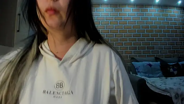 hottitsanna (F young) - Big squirt