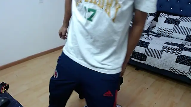 georgeowennss (M twink) - Helicopter cock  🚀