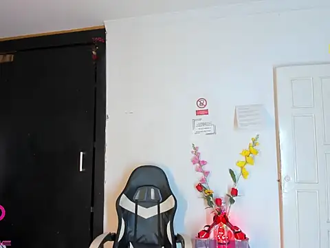 ciara_hotts (T teen) - cum cum