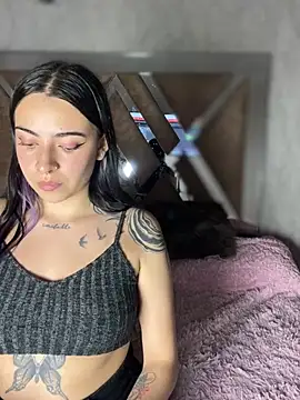 Webcam Model (Morgana_Pink)  is live.Free join now!