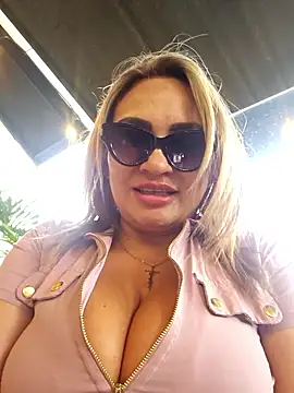 Afroditecash live sex cam