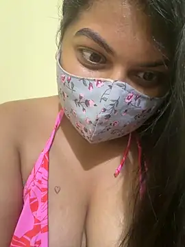 bigbreasted (F young) - Remove top