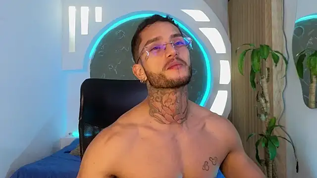 alanrodgers (M young) - I play with my nipples