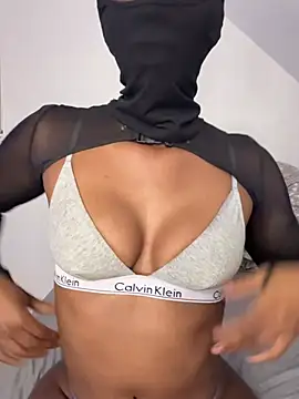 kiaraamara (F teen) - 🫧Teaser My Boobies & Play 🫧