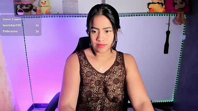 vickylatina_ - Vickylatina_'s free webcam - UK Sex Cams