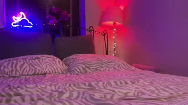 mistresssx (F milf) - NAKED😈MOMMY @ GOAL