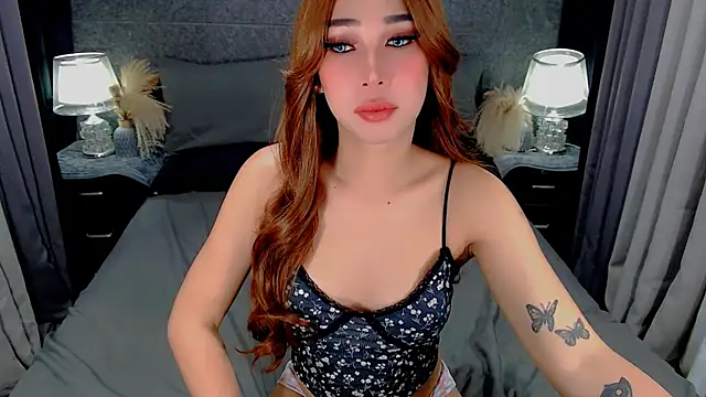 saphira_fucks live sex cam