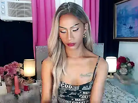 tarah_mc_actressex - Tarah_MC_Actressex's free webcam - UK Sex Cams