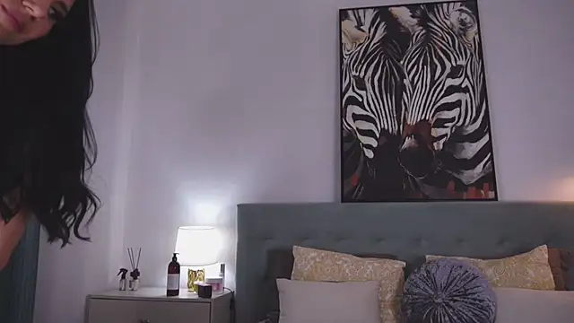 laulaveau - LauLaveau's free webcam