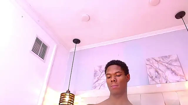 santiago_ortiz_ - Santiago_Ortiz_'s free webcam - UK Sex Cams