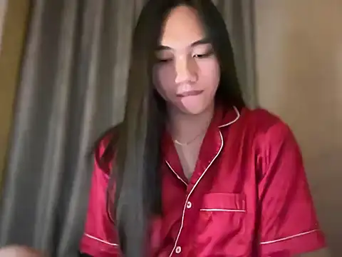 kat_mire - Kat_mire's free webcam