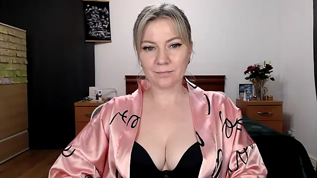 paradisealina - ParadiseAlina's free webcam - UK Sex Cams