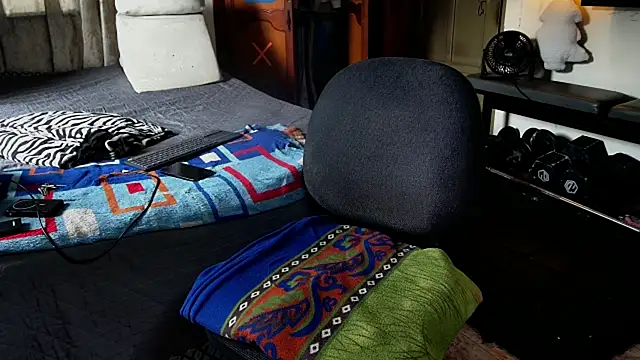 jhon_wich (M young) - masturbate 6minutes