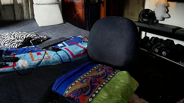 jhon_wich (M young) - masturbate 6minutes