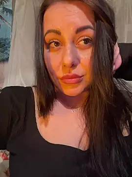 DaisyStreet live sex cam