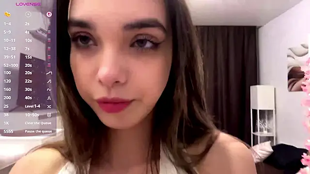 Cutie_VaIery live sex cam