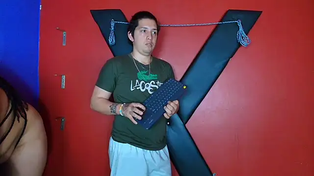 Jackson_n_Scarlett webcam