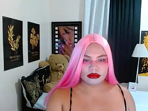 TSbrianaHugeCock webcam