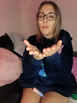 jade_emeraud (Ask my age) - Lush dans le cul