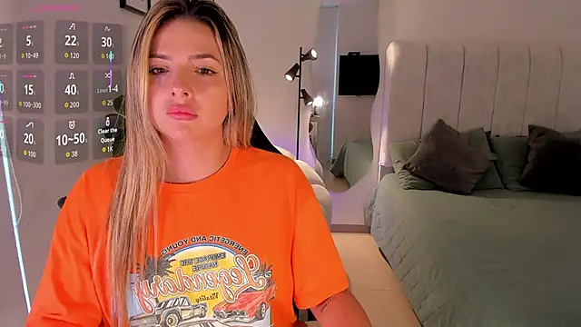 amywood - AmyWood's free webcam - UK Sex Cams