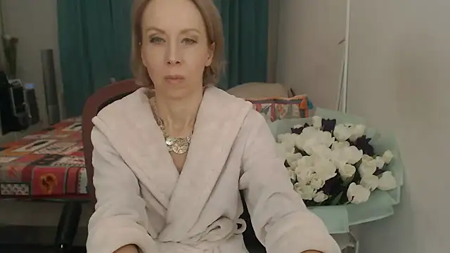 luxurynika - LuxuryNika's free webcam - UK Sex Cams