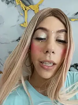 Darlyn_tenderhot__ webcam