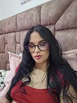 heyshaa (F young) - fingers in my tight pussy