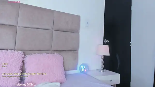 ashleycurvyy - Ashleycurvyy's free webcam