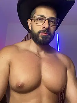 magnumchris - Magnumchris's free webcam - UK Sex Cams