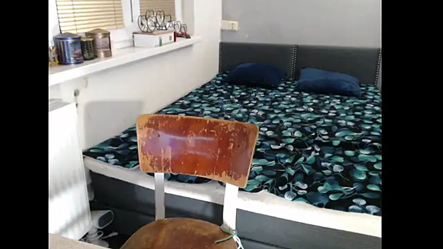 sweetboobs - Sweetboobs's free webcam - UK Sex Cams