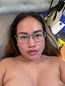 ponthip (Ask my age) - Show my pussy🙀😸😻