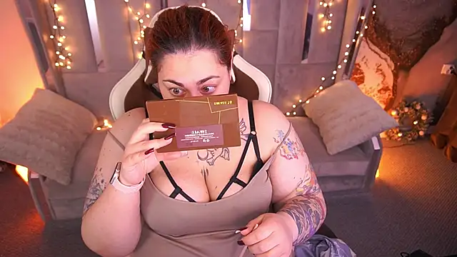 kittywakee - Kittywakee's free webcam - UK Sex Cams