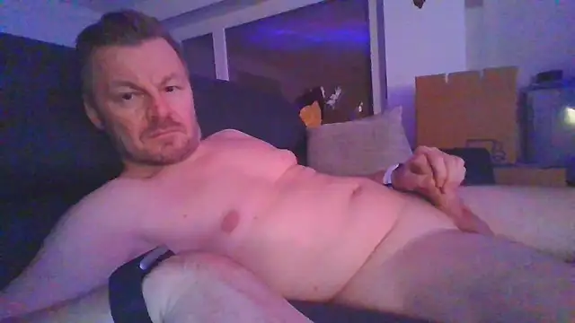 handsomebody - Handsomebody's free webcam