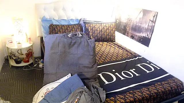 ninadom4cum - NinaDOM4CUM's free webcam - UK Sex Cams