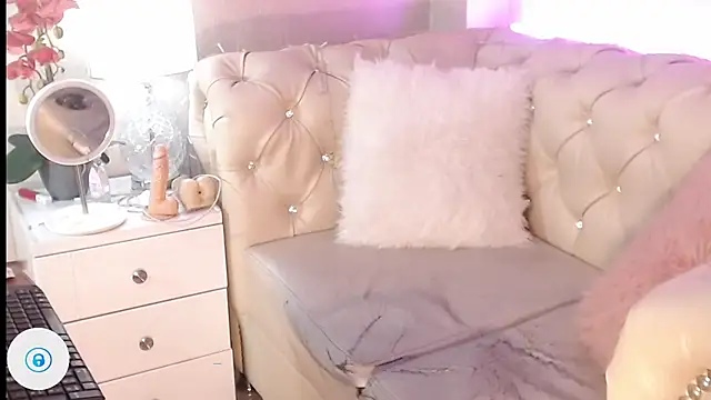 Barbie_Fox live sex cam