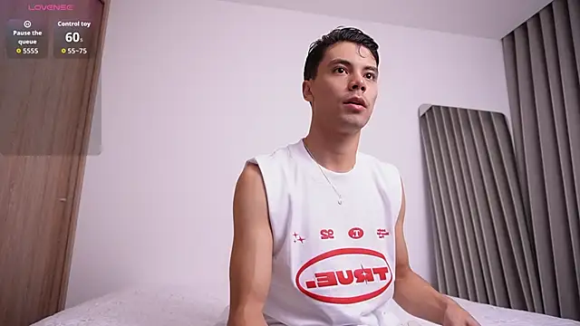 Dammon_Stallion webcam