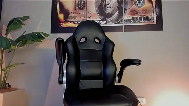 chrizmacgregor webcam