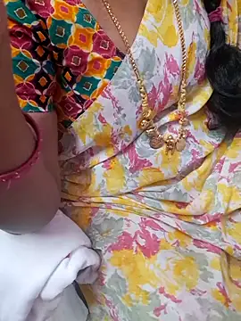 Webcam Model (Tamil_Ammani)  is live.Free join now!